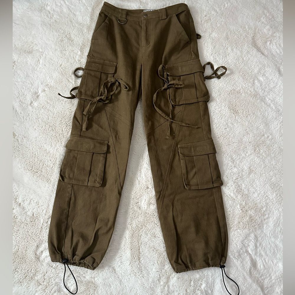 I.AM.GIA I am Gia baggy arm green cargo pants with Bow detail - Picture 9 of 16